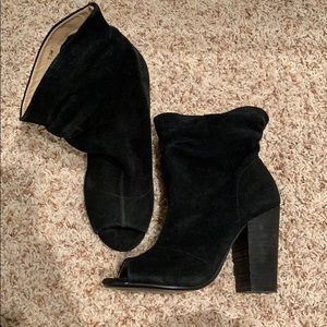 BLACK PEEP TOE BOOTIE